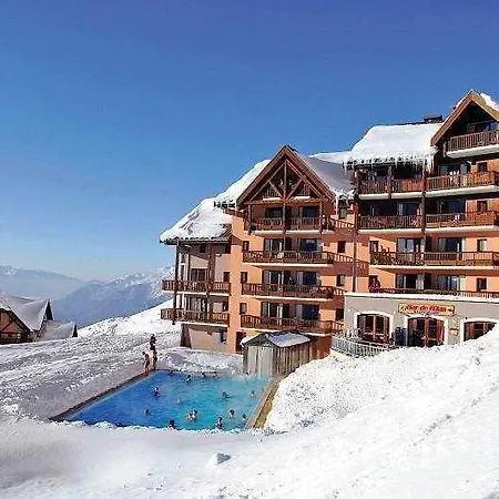 Pierre & Le Thabor *